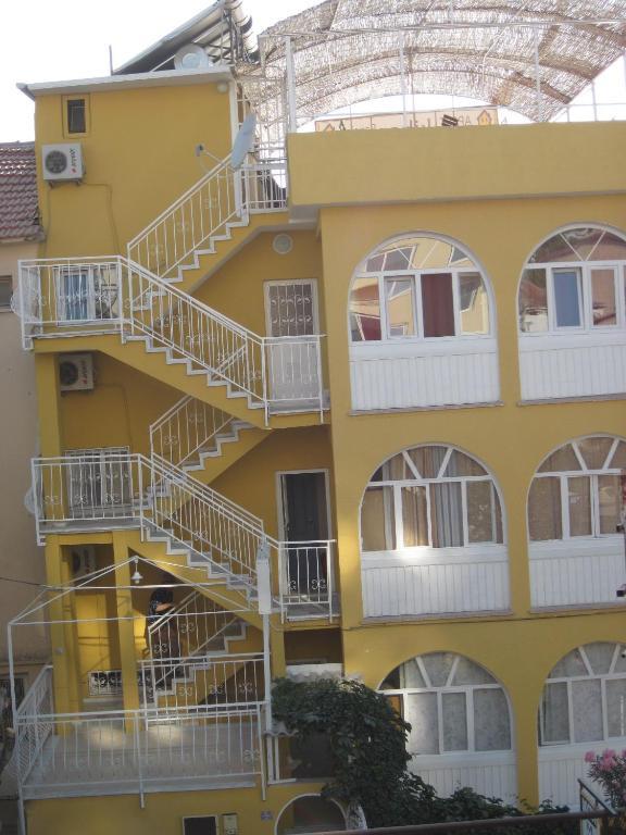 Kibar Apart Pansiyon Kusadası Zewnętrze zdjęcie